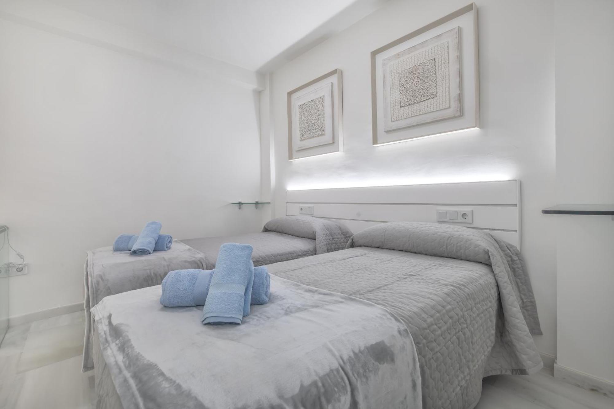 Apartamentos Haranas II & Parking Córdoba Exterior foto